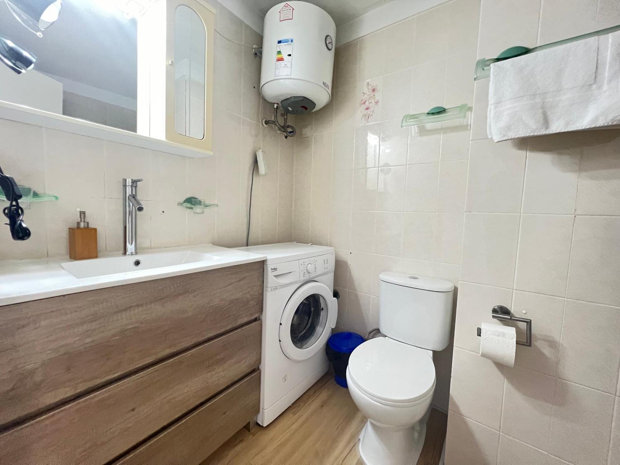 אמפוריבראבה Apartamento Gran Lago Con Vistas Al Canal מראה חיצוני תמונה