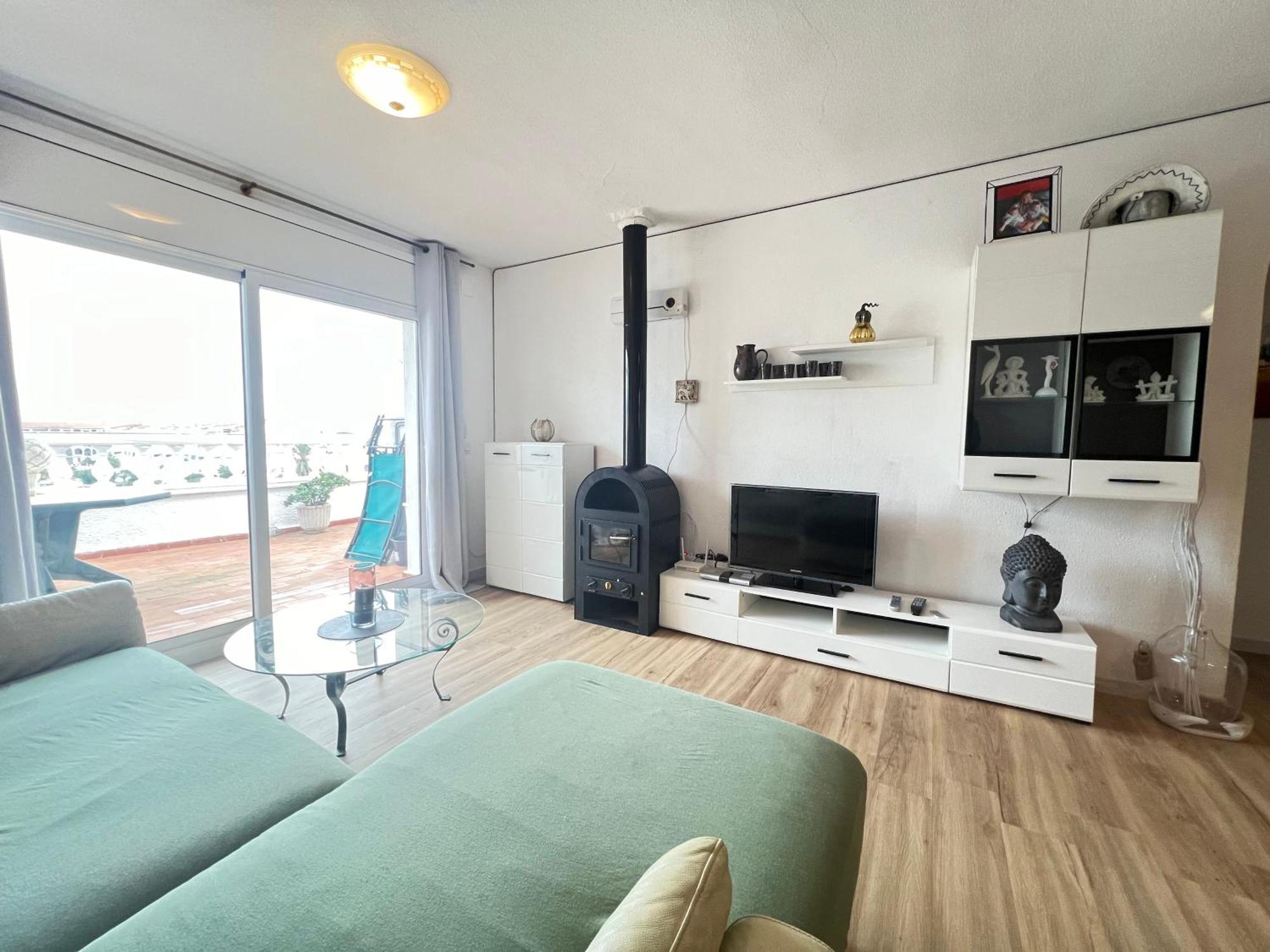 אמפוריבראבה Apartamento Gran Lago Con Vistas Al Canal מראה חיצוני תמונה