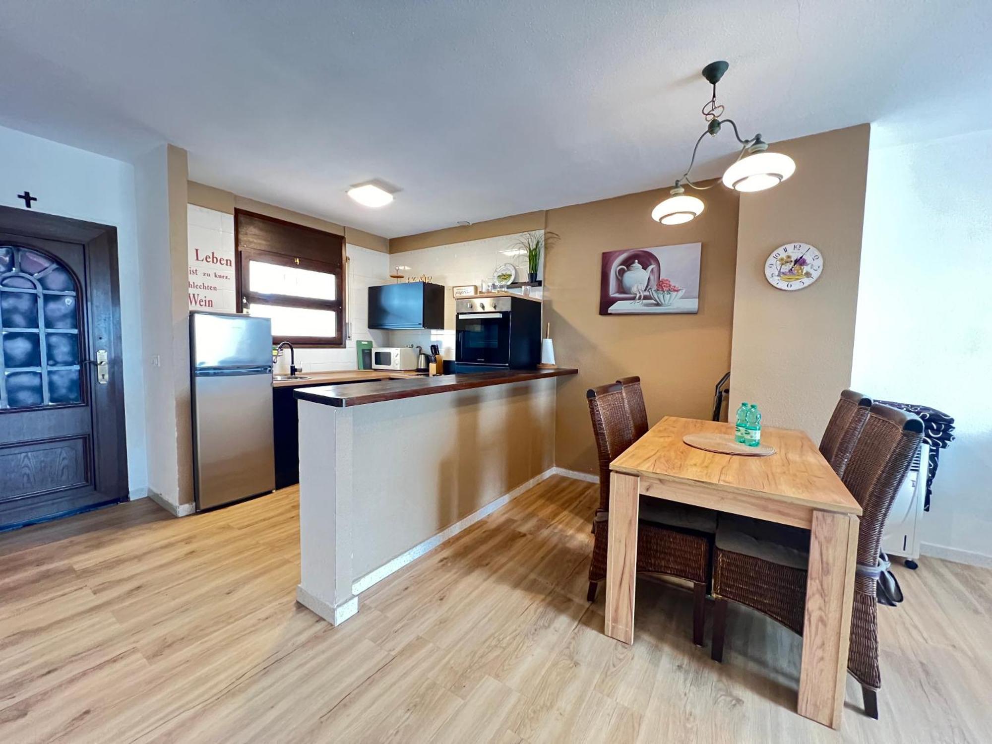 אמפוריבראבה Apartamento Gran Lago Con Vistas Al Canal מראה חיצוני תמונה